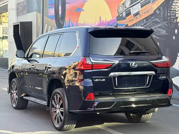 Lexus LX 2019