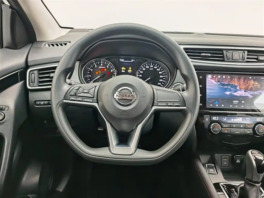 Nissan Qashqai 2022 — фото 11
