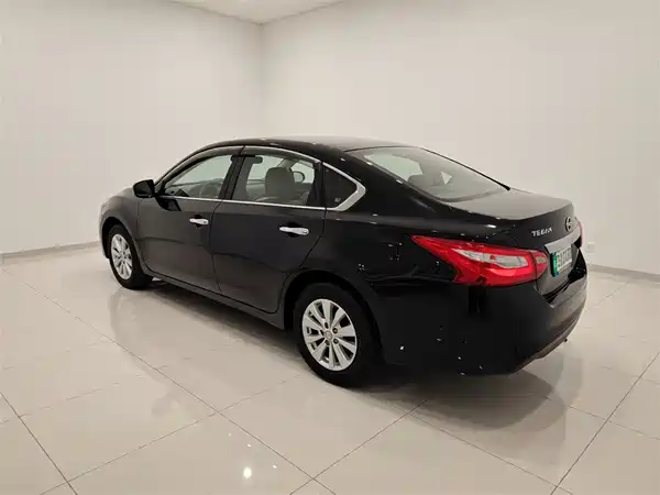 Nissan Teana 2016