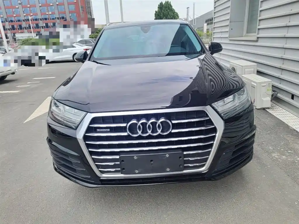 Audi Q7 2019 — фото 5