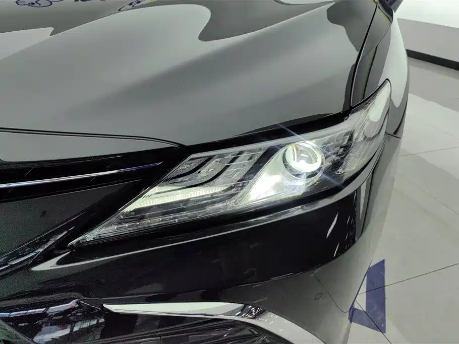 Toyota Camry 2023
