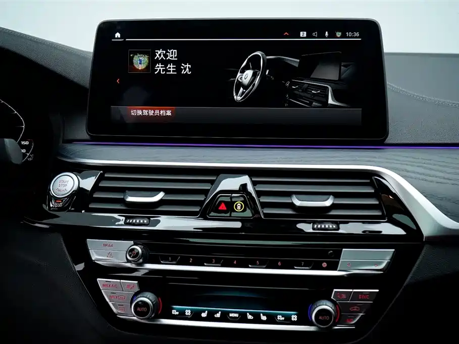 BMW 5 Series 2020 — фото 15