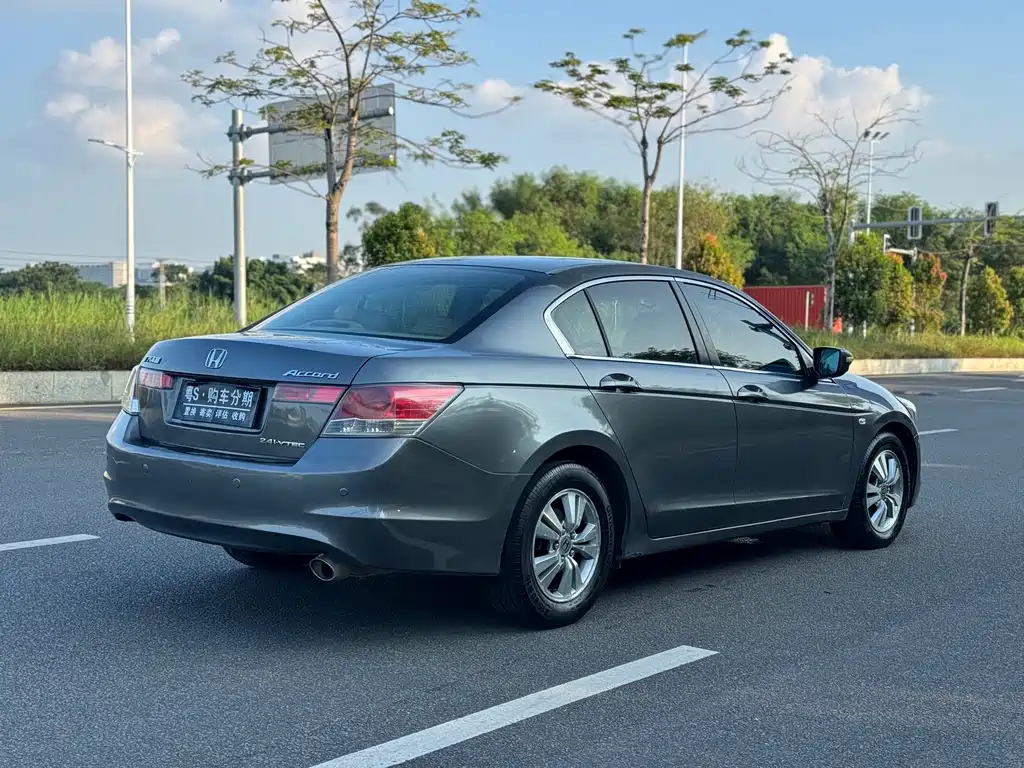 Honda Accord 2009 — фото 23