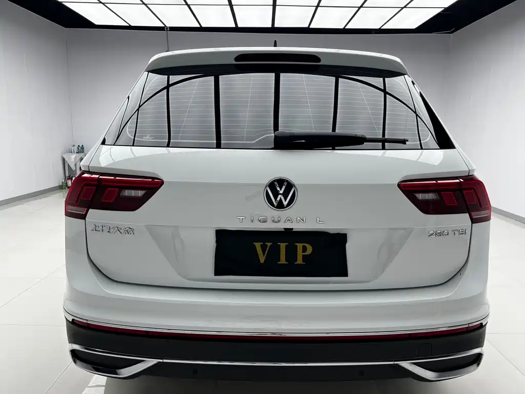 Volkswagen Tiguan L 2023