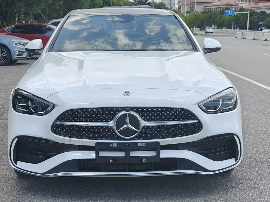 Mercedes-Benz C-Class 2023