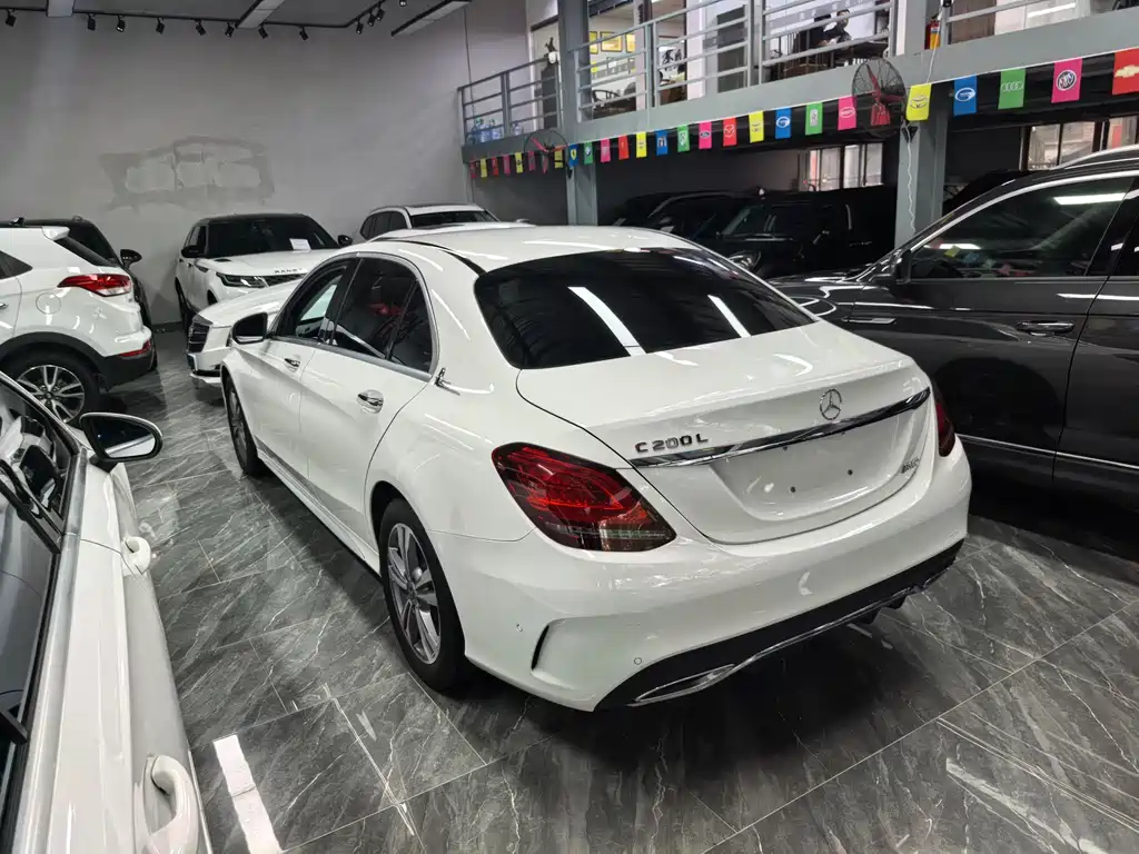 Mercedes-Benz C-Class 2020 — фото 4