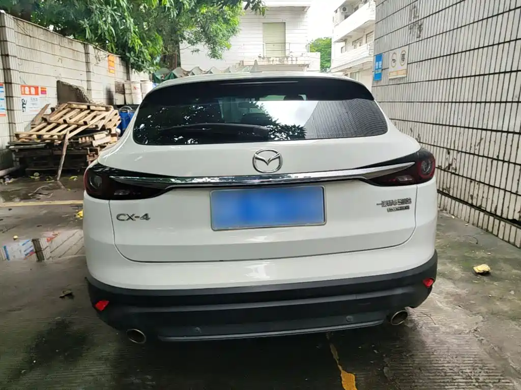 Mazda CX-4 2020