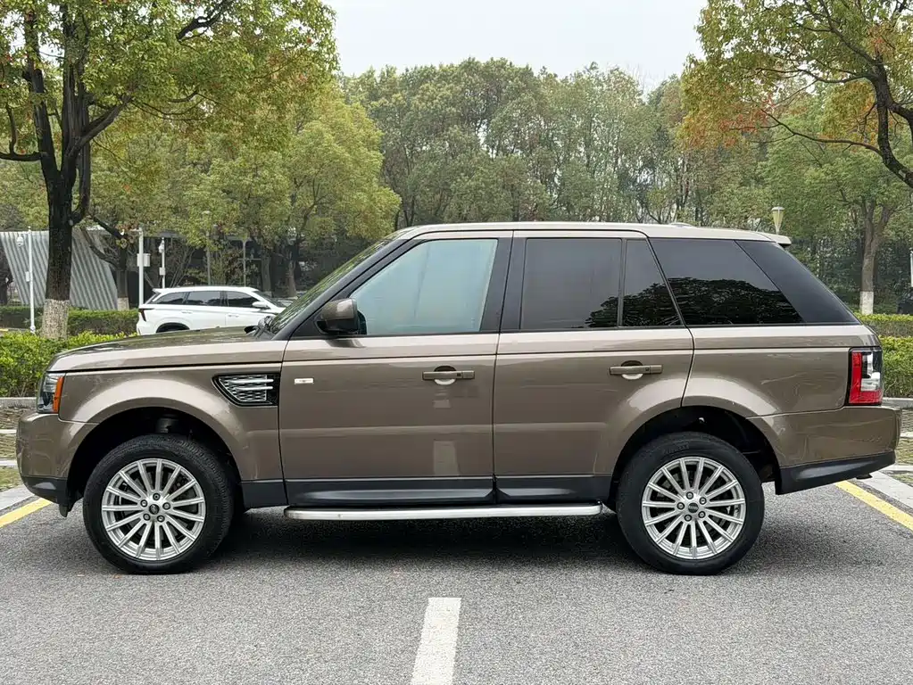 Land Rover Sport 2013 — фото 16