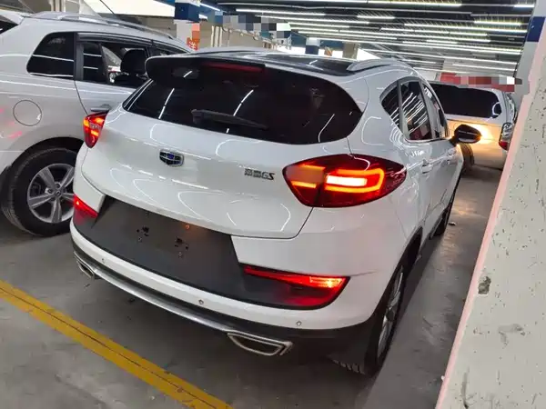 Geely Emgrand GS 2018