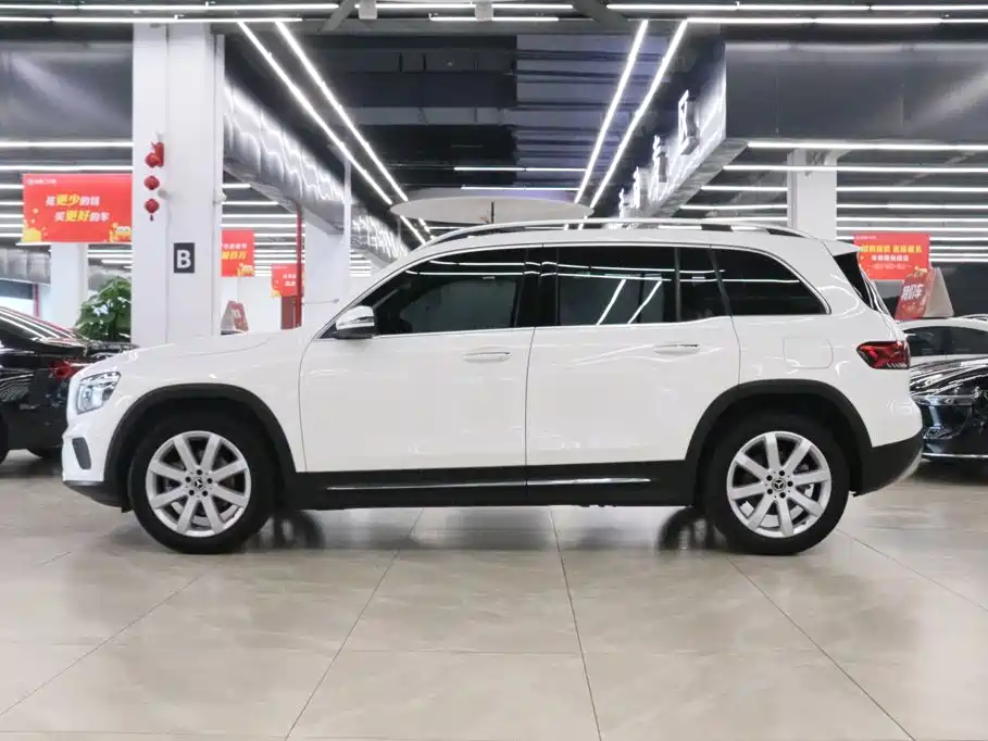 Mercedes-Benz GLB 2020