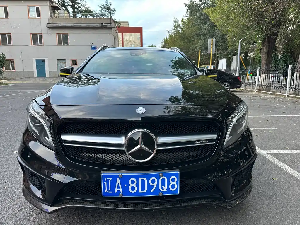 Mercedes-Benz GLA AMG 2015 — фото 2