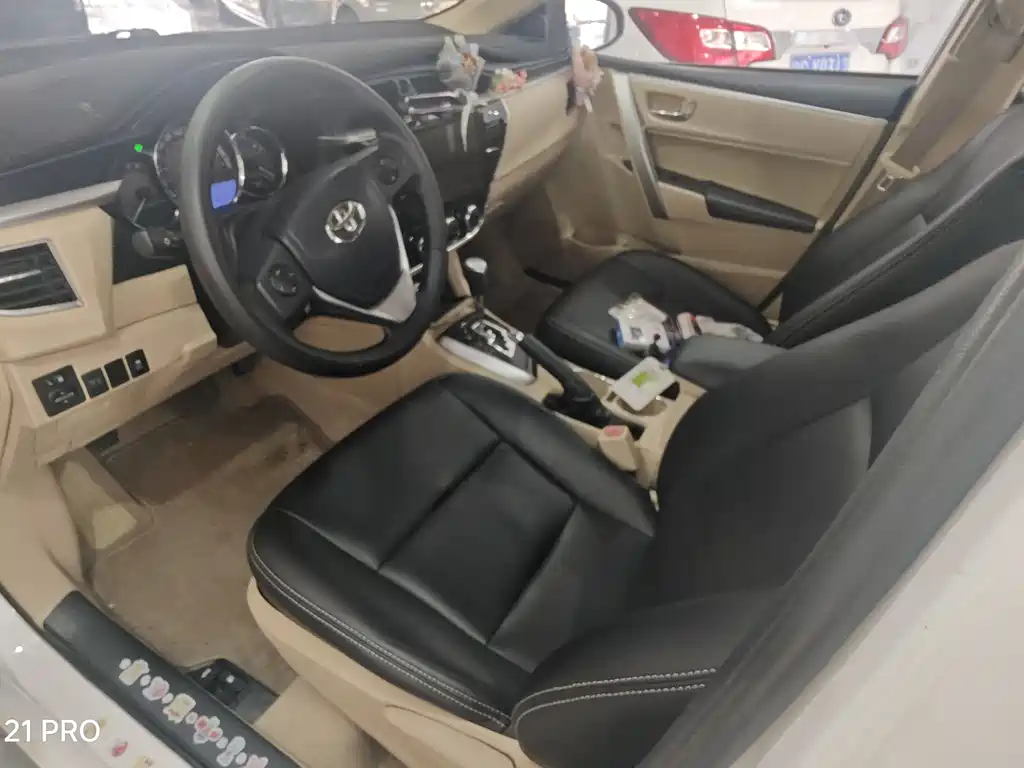 Toyota Corolla 2017 — фото 13