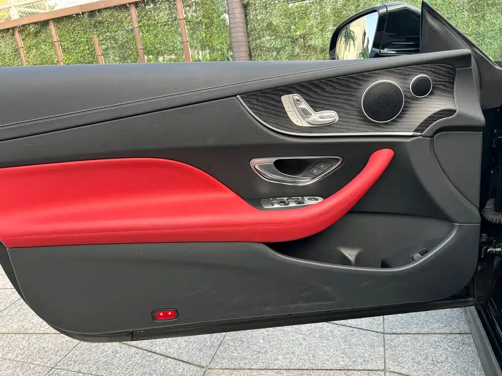 Mercedes-Benz E-Class 2020 — фото 20
