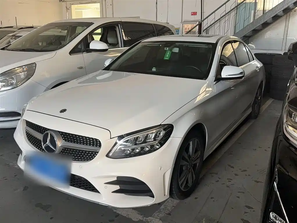 Mercedes-Benz C-Class 2019 — фото 2