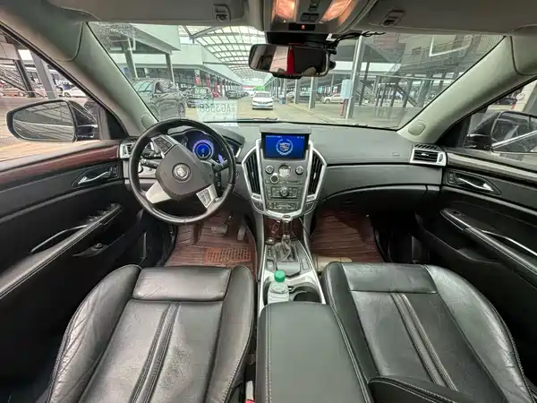 Cadillac SRX 2013