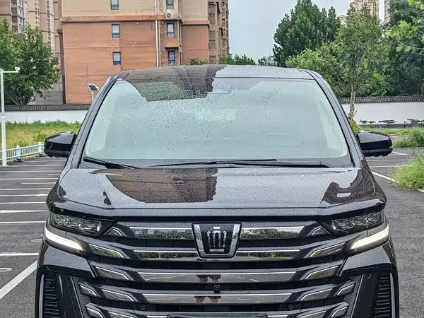 Toyota Vellfire 2024