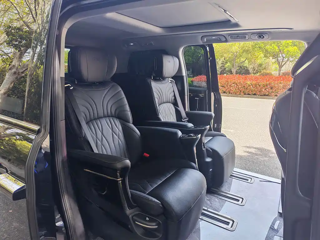 GAC Motor Trumpchi M8 2023 — фото 10