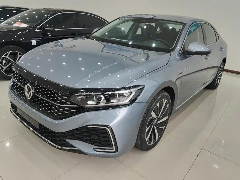 Volkswagen Passat 2021