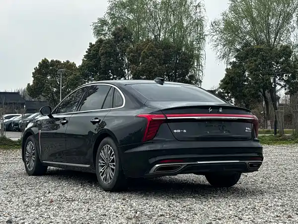Hongqi H5 2022