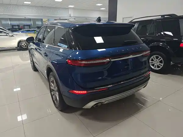Lincoln Corsair 2021