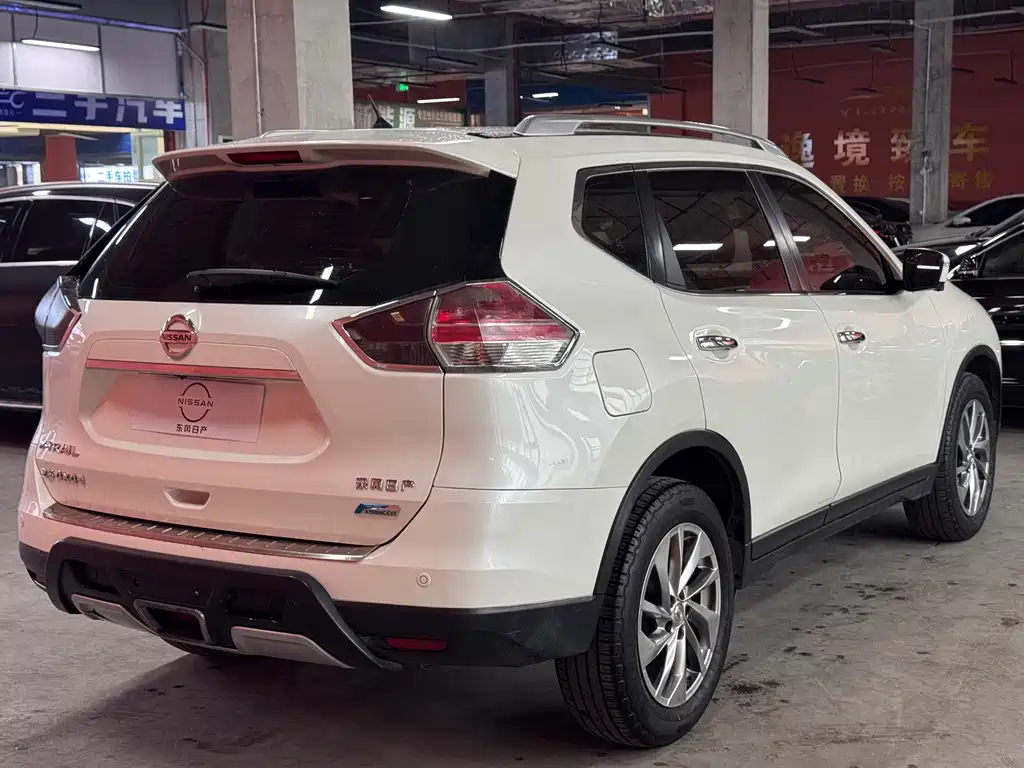 Nissan X-Trail 2014 — фото 6