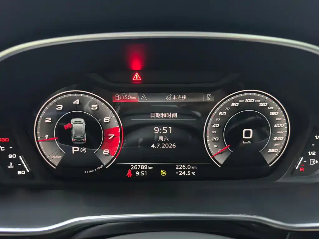Audi Q3 2022 — фото 16
