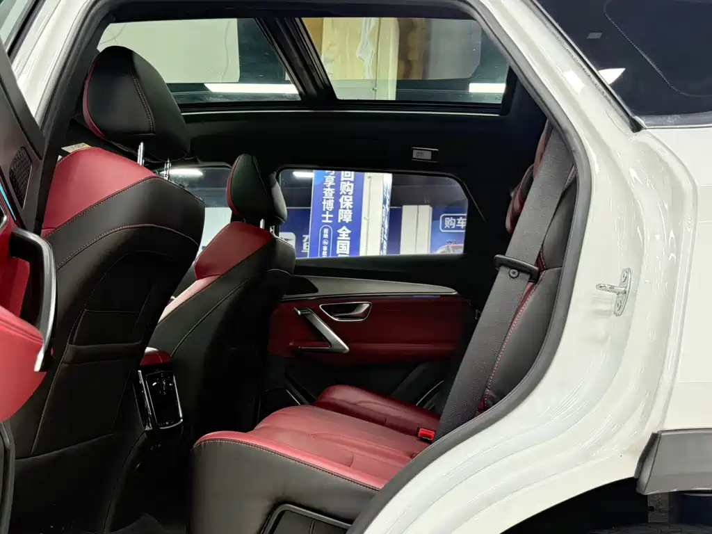 Jetour X70 PLUS 2022 — фото 17