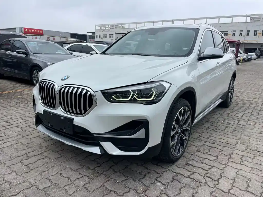 BMW X1 2020 — фото 3
