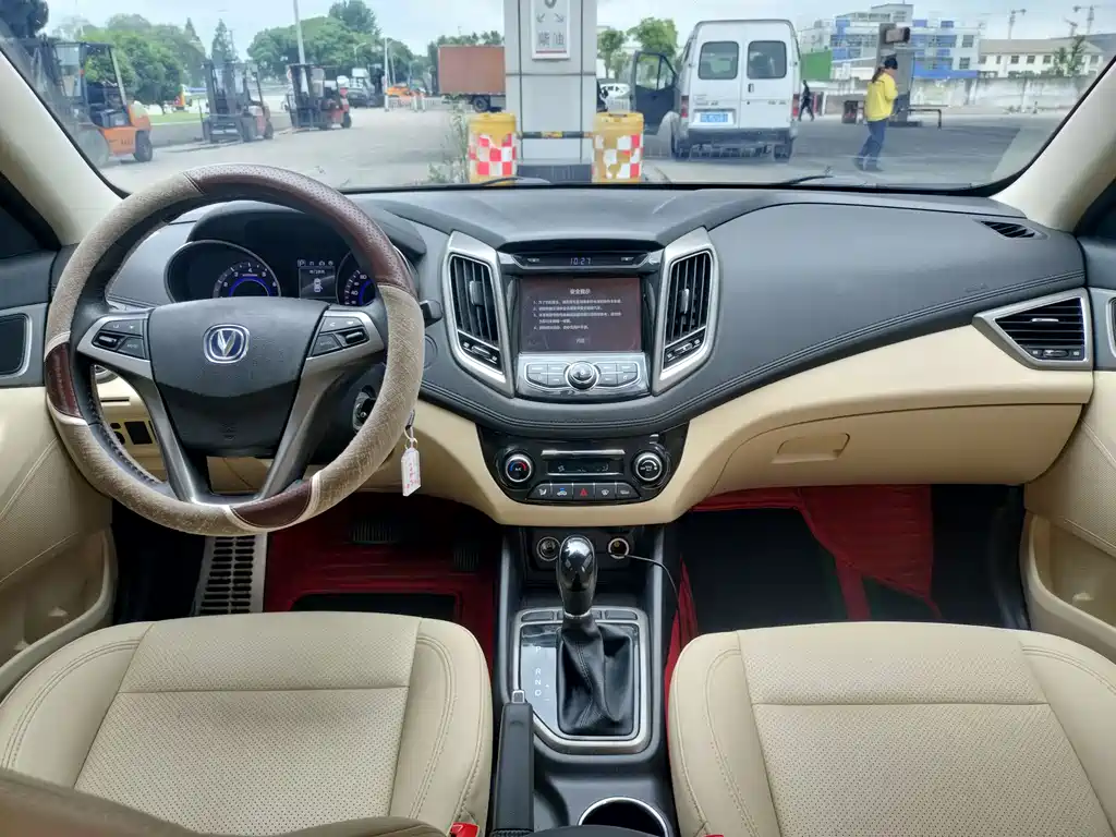 Changan Eado 2017 — фото 16
