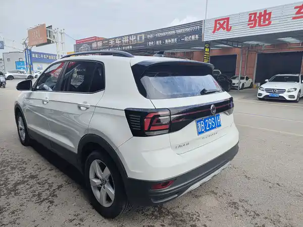 Volkswagen T-Cross 2024