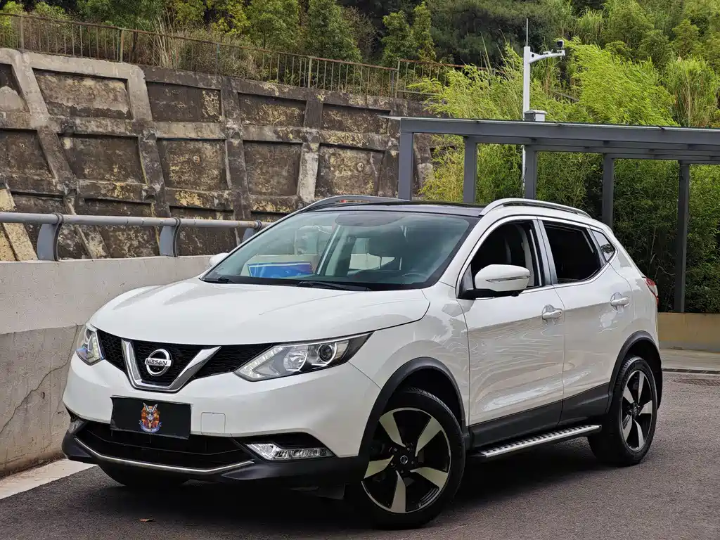 Nissan Qashqai 2017 — фото 1
