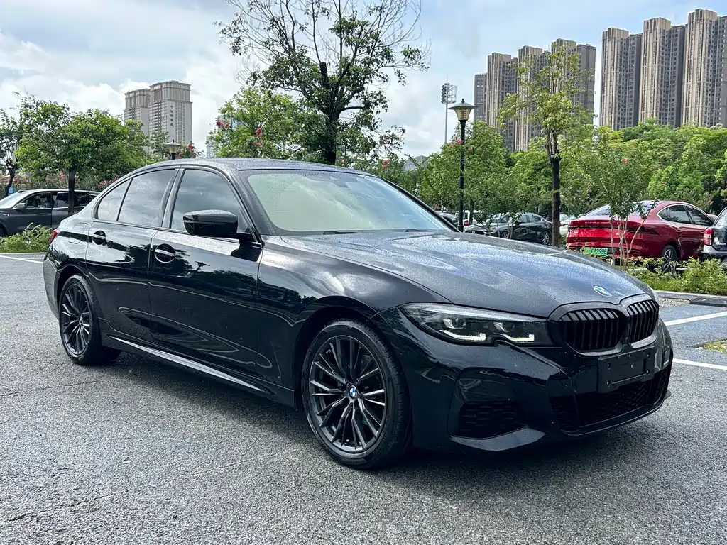 BMW 3 Series 2022