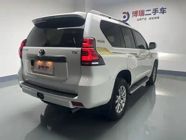 Toyota Prado 2019
