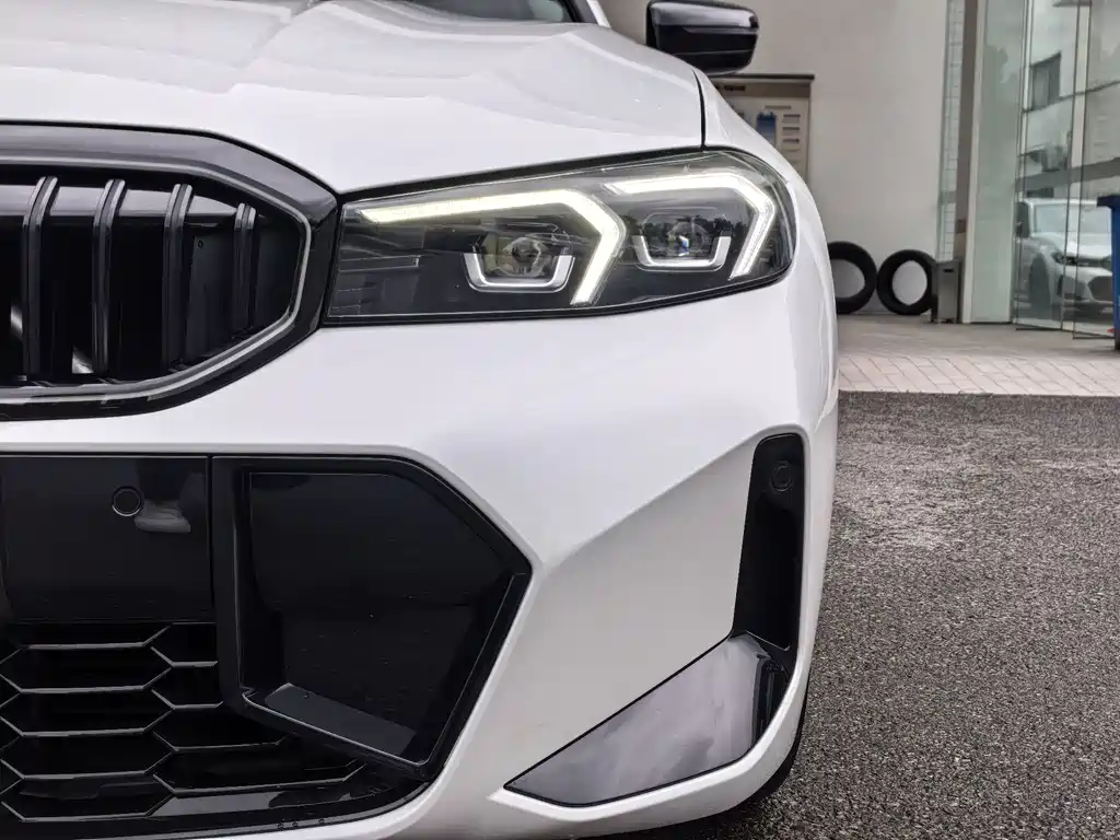 BMW 3 Series 2026