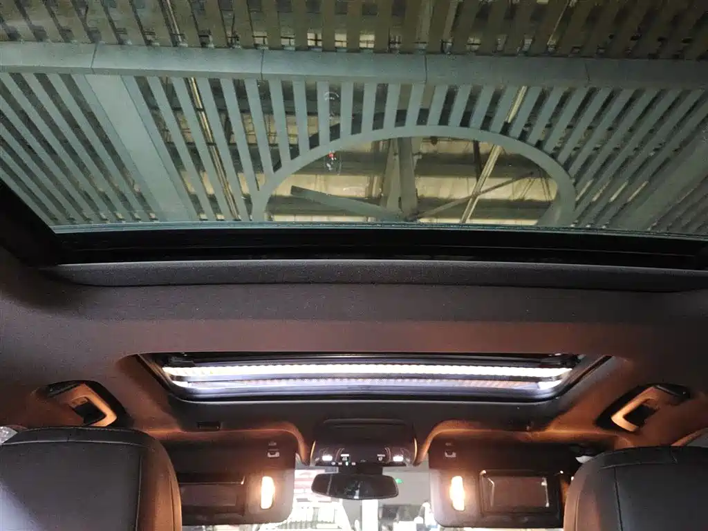 Cadillac CT6 2023 — фото 14