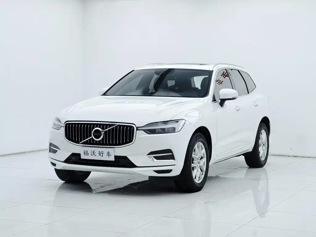 Volvo XC60 2021 — фото 1
