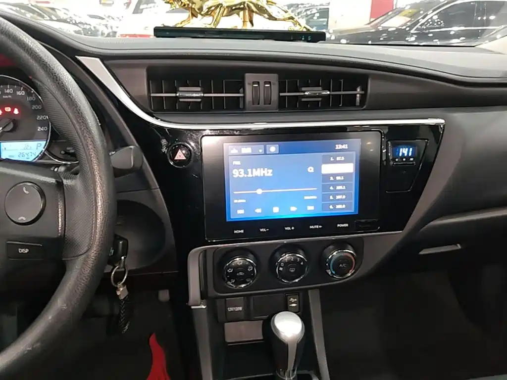 Toyota Levin 2019 — фото 13