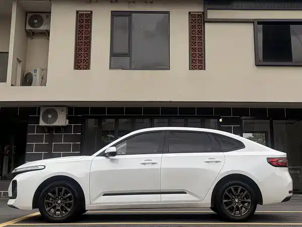 Baojun RC-5 2022