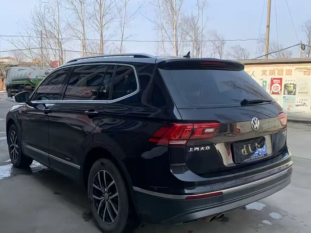 Volkswagen Tiguan L 2018 — фото 6