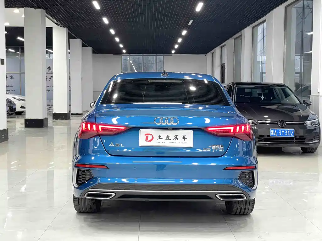 Audi A3 2022 — фото 5