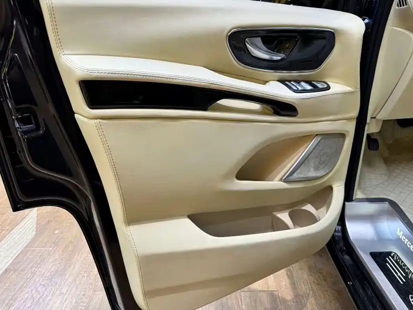 Mercedes-Benz Vito 2019 — фото 29
