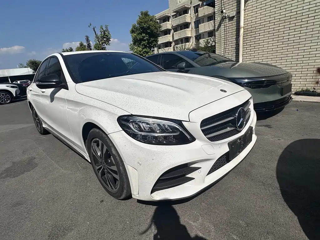 Mercedes-Benz C-Class 2020