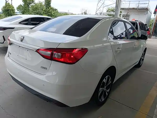 Roewe 360 2017
