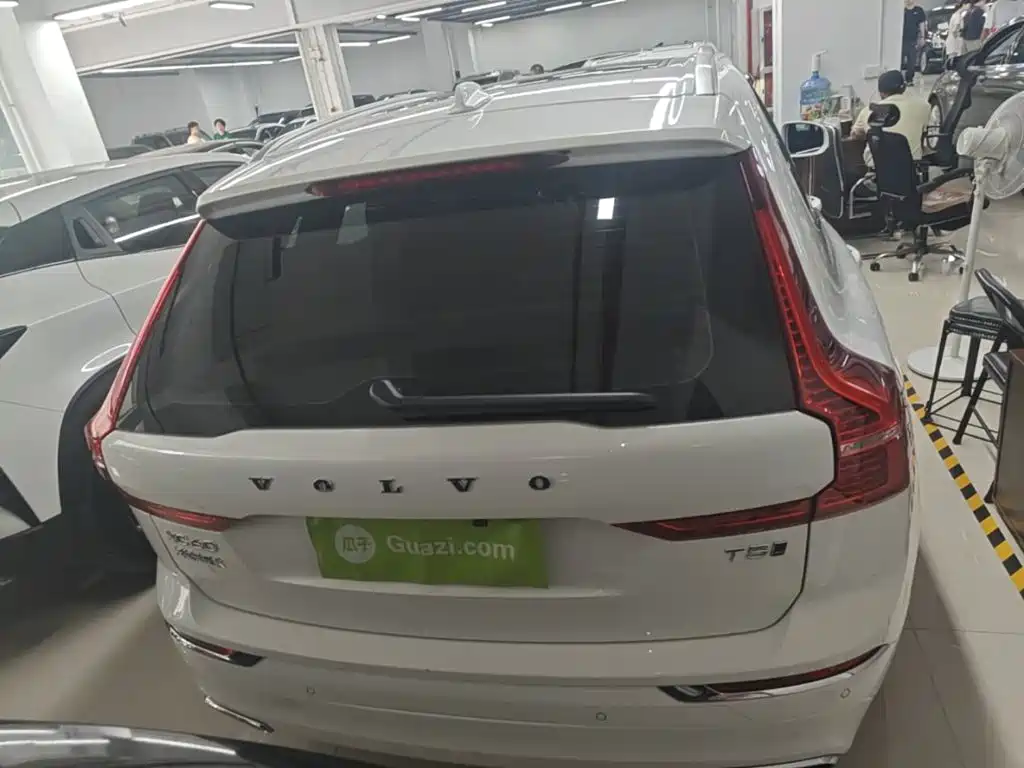 Volvo XC60 2021