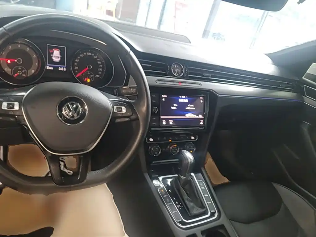 Volkswagen CC 2019 — фото 10