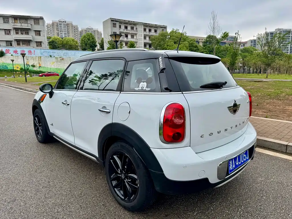 MINI Countryman 2015 — фото 13