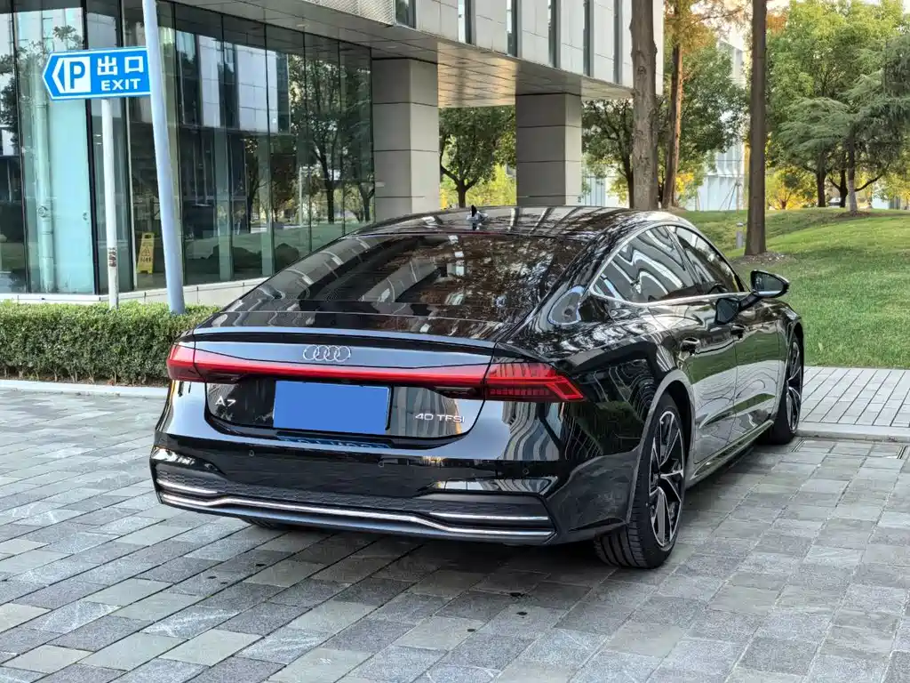 Audi A7 2021 — фото 50