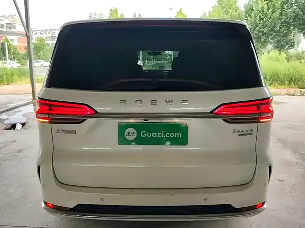 Roewe iMAX8 2024