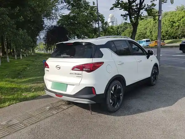 GAC Trumpchi GS3 2021
