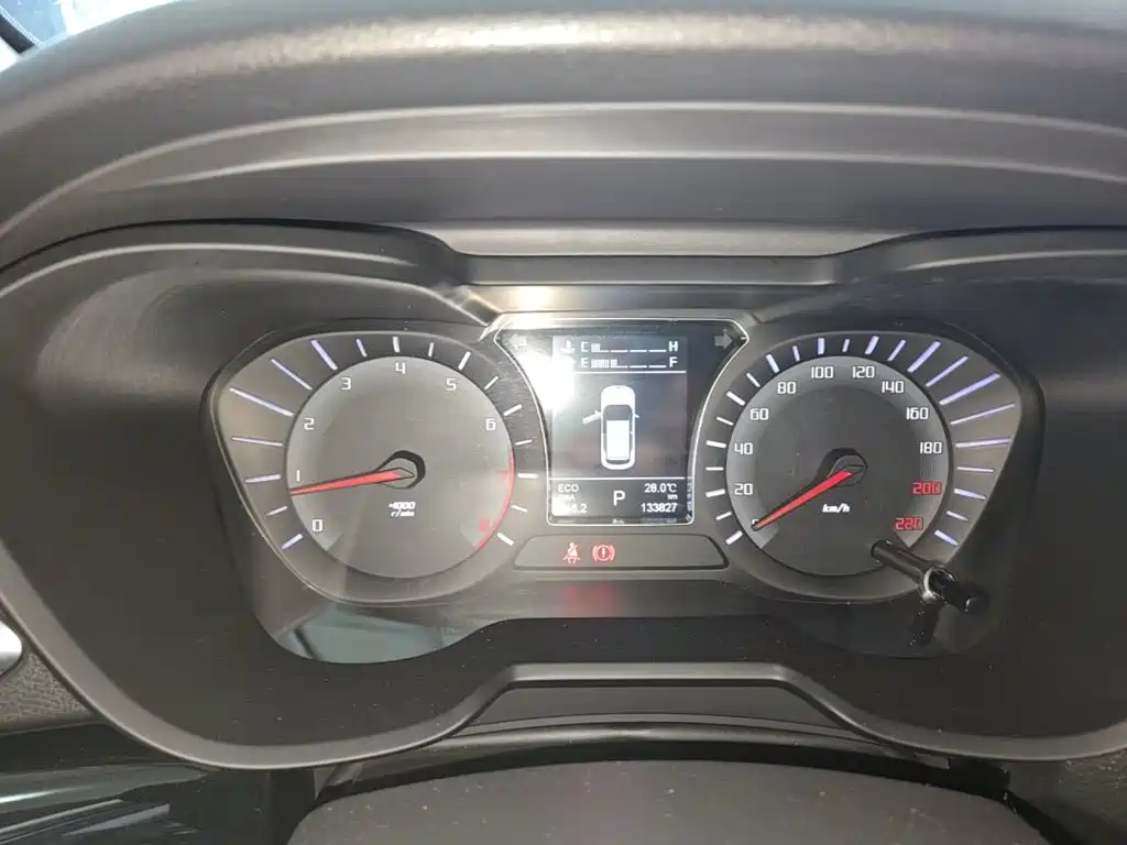 GAC Trumpchi GS4 2016 — фото 12